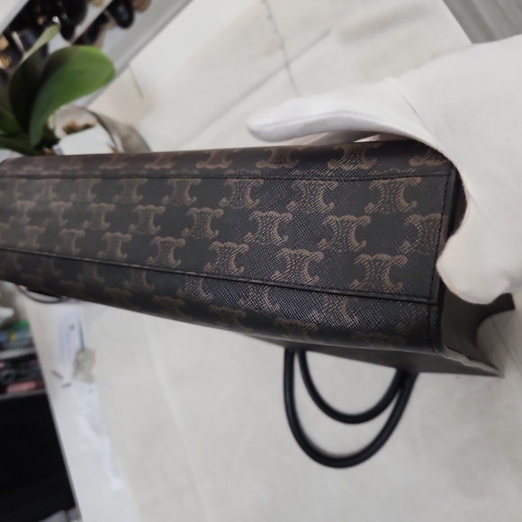 Celine medium tote - Picture 7 of 9